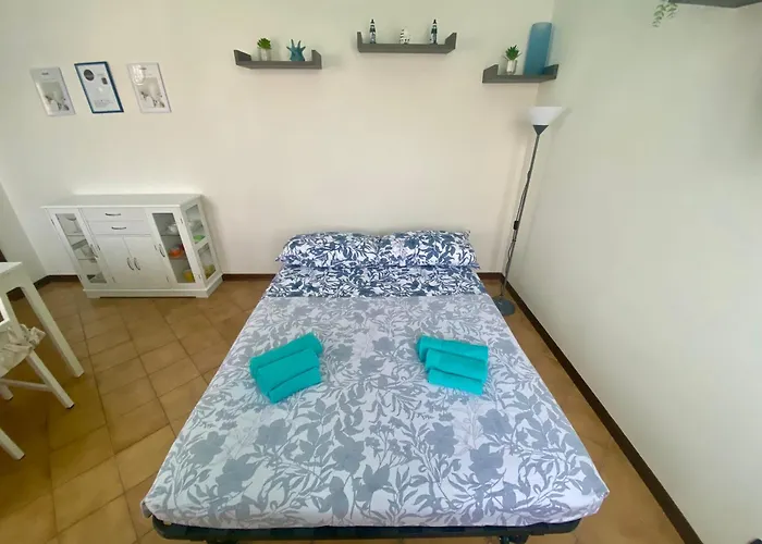 Venice Nora\'S House
